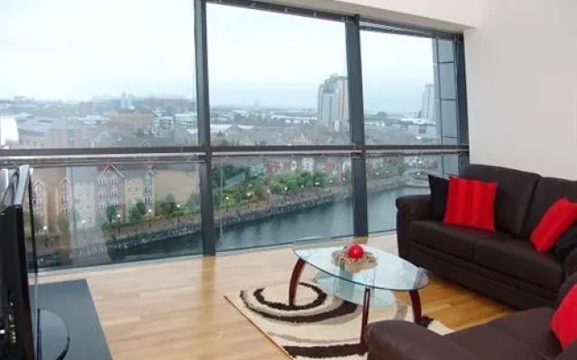 Quay Apartments Salford Quays Media City