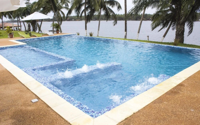 Hotel Akwa Beach