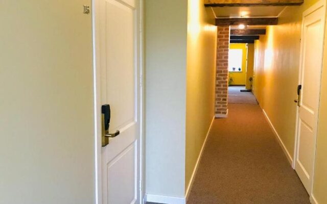 Spare Hotel