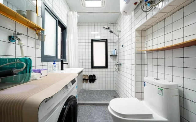 Shanghai Hills & Zinn Courtyard BNB