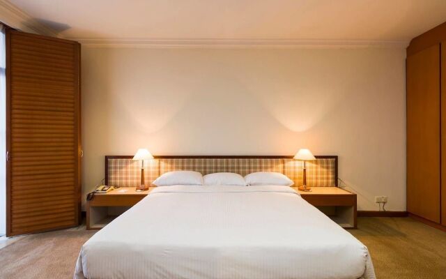 Executive 3Br Apartment Suite Near Bukit Ceylon