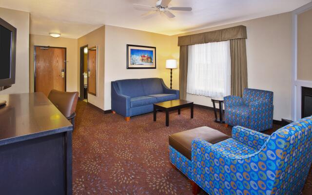 Holiday Inn Express Mackinaw City, an IHG Hotel