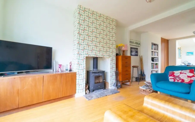 Fuller House with Parking