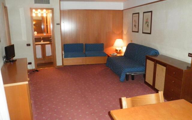 R.T.A. Hotel des Alpes 2