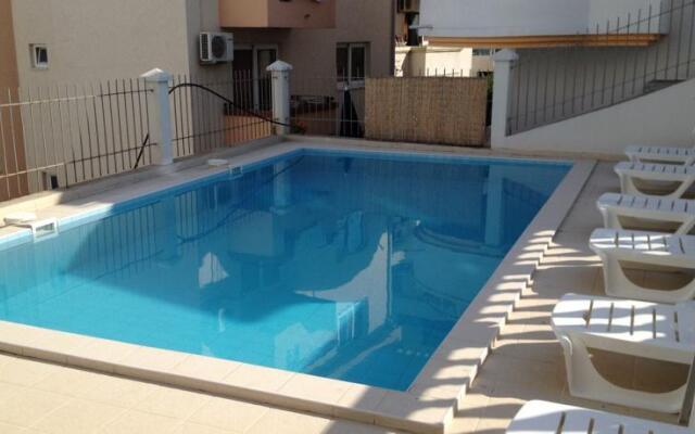 Apartments Biser