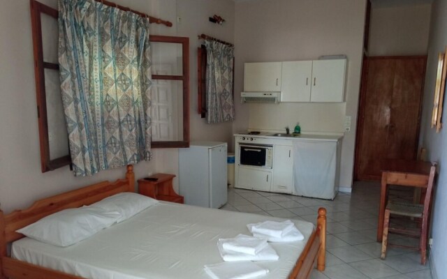 Nikos Studio 3 in Gialiskari