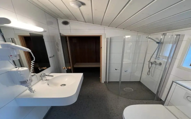 Spacious Holiday Home in Kinsarvik