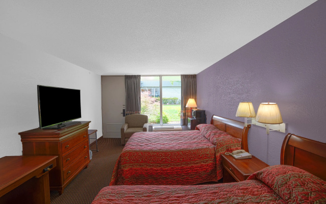 Masters Inn Selma/Smithfield I-95 By OYO
