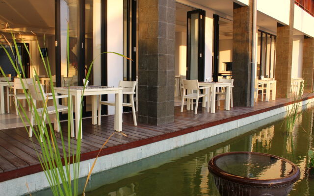LAPRIMA Hotel Flores
