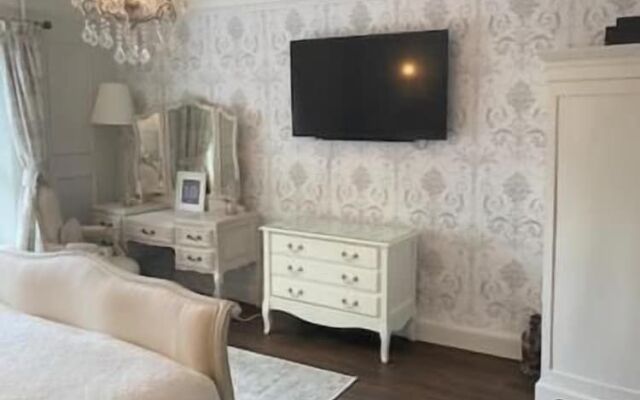 Boudoir&Brunch at Bullen Court