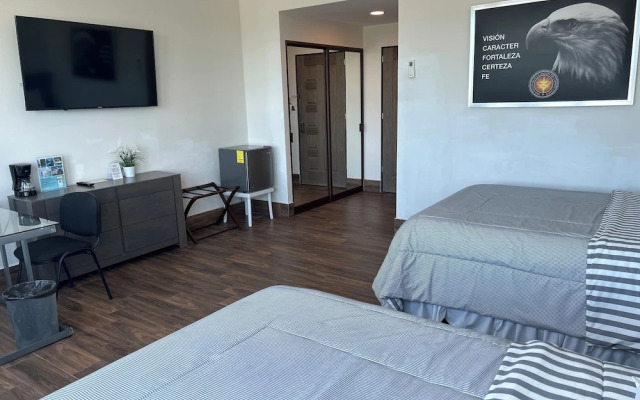 Sky Inn Cancun