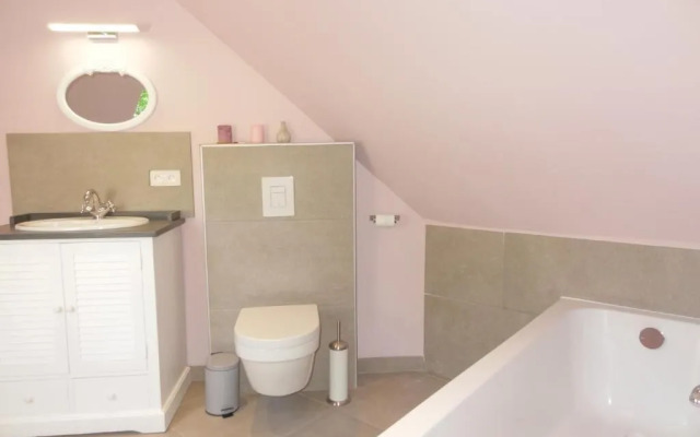 Le Chateau des Eglantines