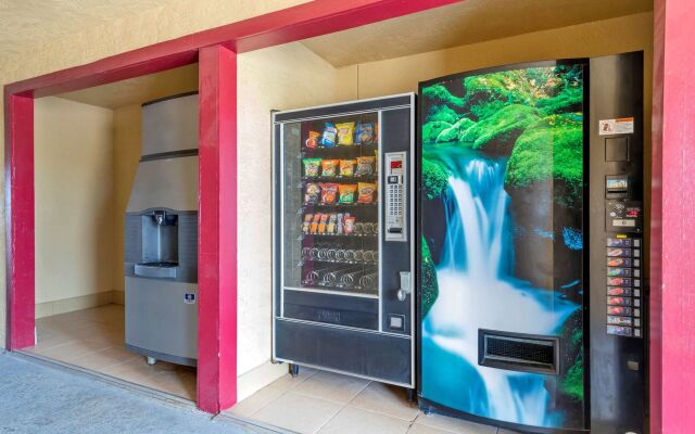 Best Western Brady Inn