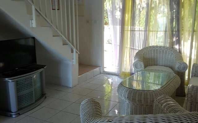Apartment With 2 Bedrooms in Section Bois de Nefles, With Wonderful se