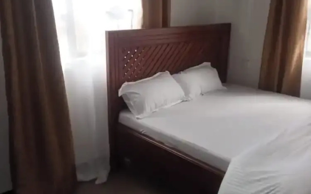 Voyage Camp Safari Lodge