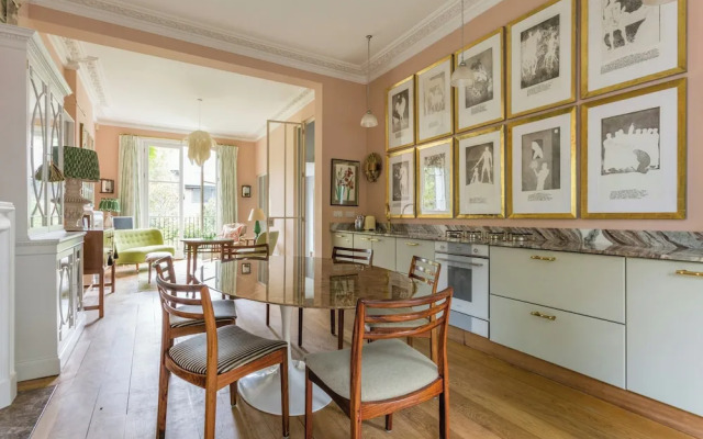 Aldridge Road Villas Ii By Onefinestay
