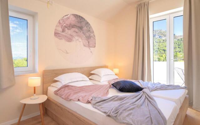 Villa Anouk