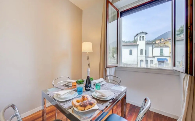 Sorriso Apartment Gardone Riviera Center