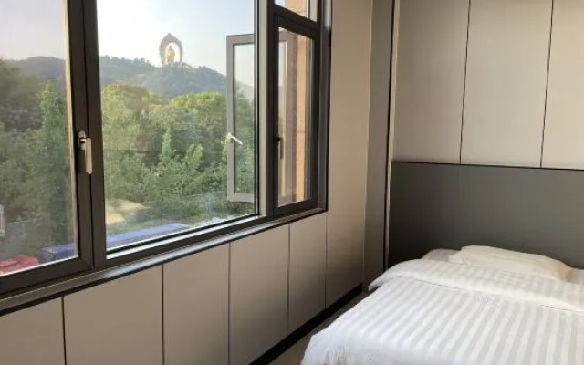 Xiangyun Hotel, Lushan