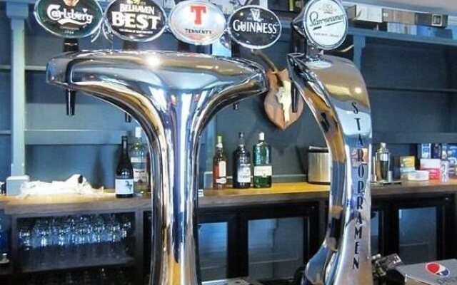 Loch Lomond Arms Hotel