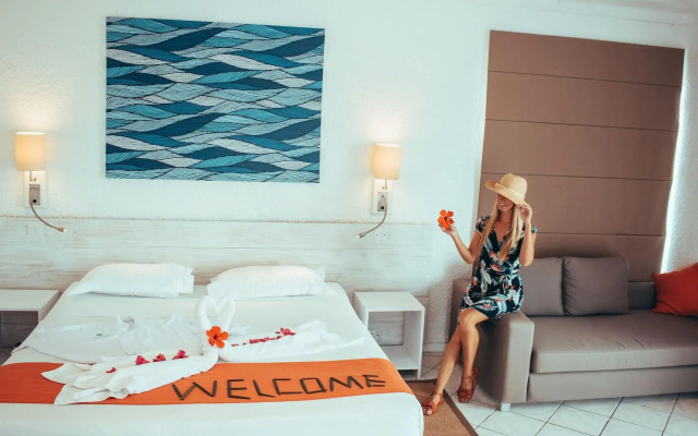 Astroea Beach Hotel