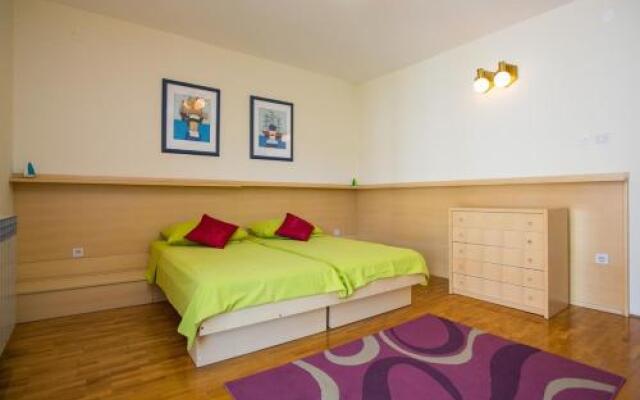 Apartment Macan