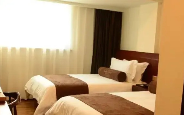 S One Hotel