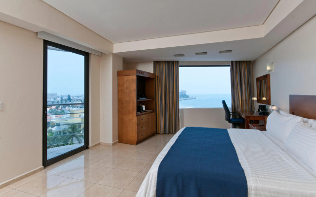 Holiday Inn Boca Del Rio by IHG