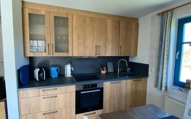 Reetdachhaus Eibe 2, Kaminofen, Sauna, 8 Personen, W-Lan