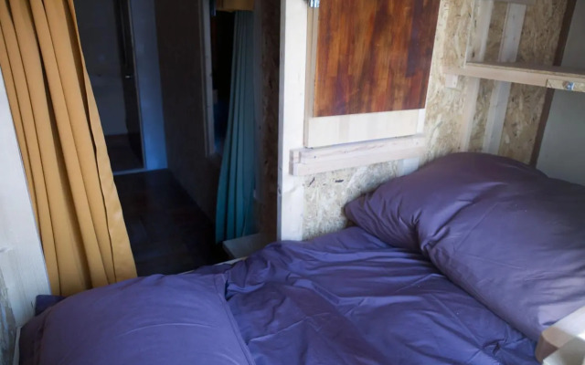 WORLDTRECK DINER & GUESTHOUSE - Pise - Hostel