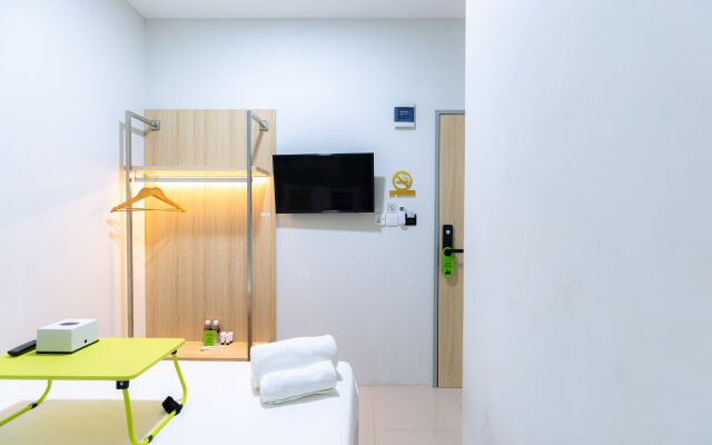 Urbanview Hotel R House Batam by RedDoorz