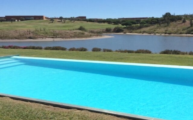 Villa Bom Sucesso Golf
