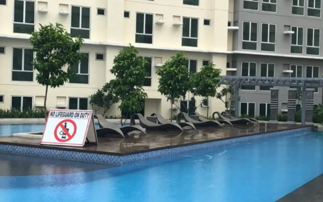 SAN LORENZO PLACE 2BR 29-E by LARICO