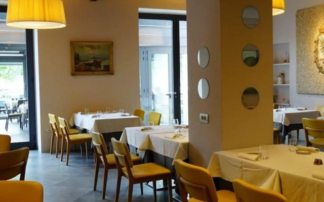 Hotel Ponti