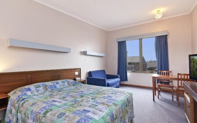 William Dutton Motel Portland – Guest Rooms – Portland