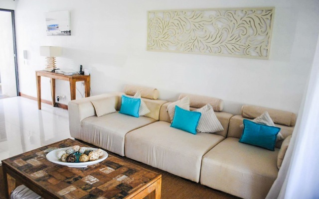 Leora Beach by Horizon Holidays
