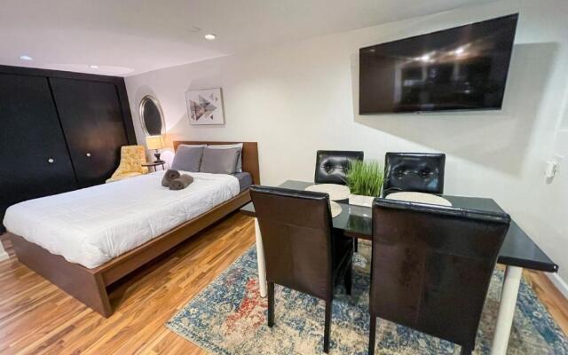 Wrigley Garden Unit