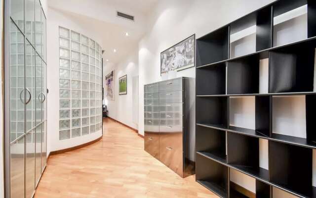 LuxRent Loft Lagrange