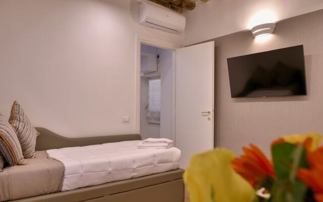 Helmirage Suite Via Del Corso