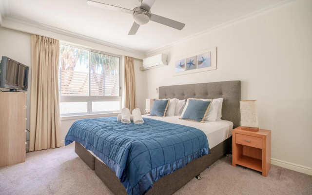 La Grande Apartments Broadbeach – Guest Rooms – Gold Coast