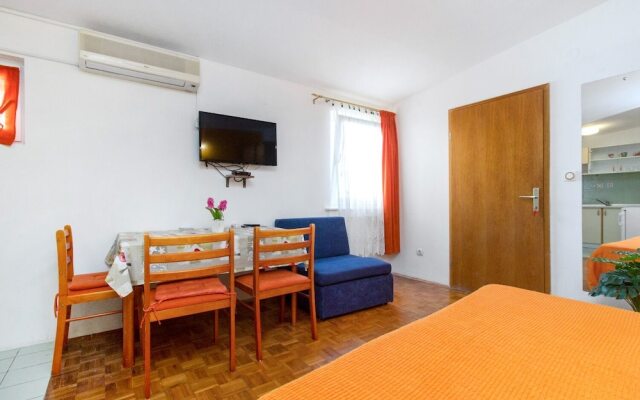 Malaga - comfortable and free parking - SA4(2)