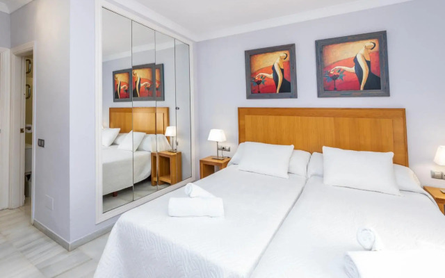 2 Habs Buena terraza con BBQ - WiFi, Piscina