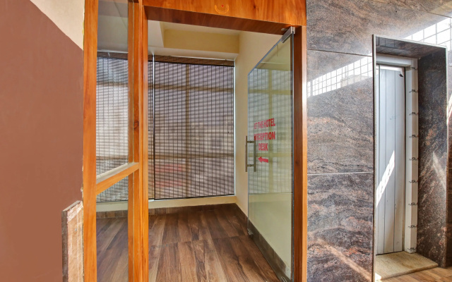 Collection O Daivik Sunset Suites