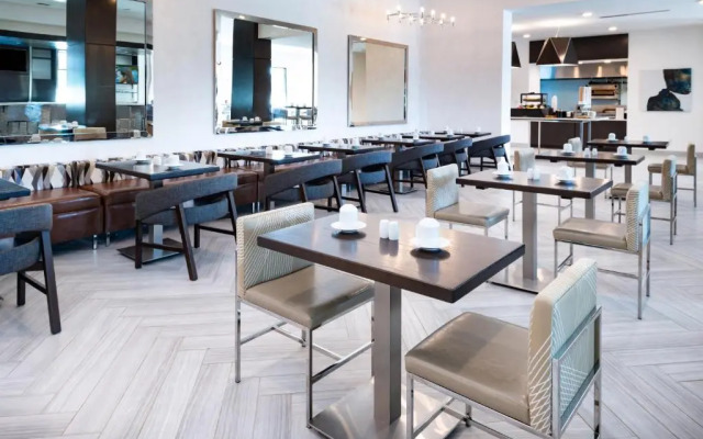 Home2 Suites by Hilton Columbia Downtown