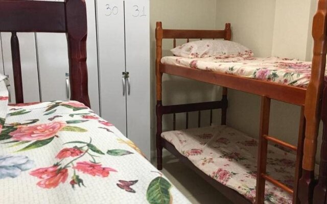 Garoa Hostel