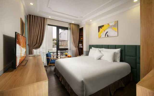 CBon Hotel Do Quang