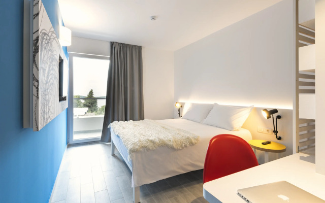 Pharos Hvar Bayhill Hotel