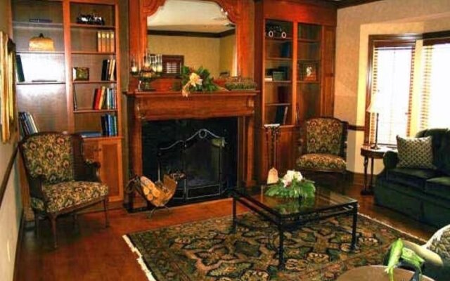 Poplar Springs Inn & Spa