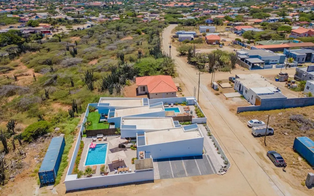 Newly Built Private Pool 3BR Parking Wi-fi