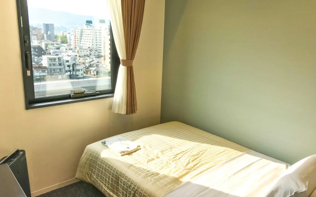 HOTEL LiVEMAX Hiroshima Funairimachi Riverside